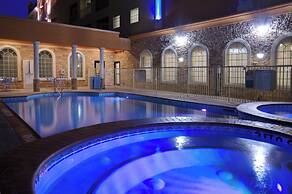 Holiday Inn Express & Suites Galveston West-Seawall