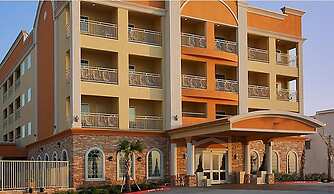 Holiday Inn Express & Suites Galveston West-Seawall