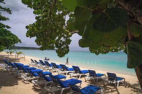 Merrils Beach Resort II