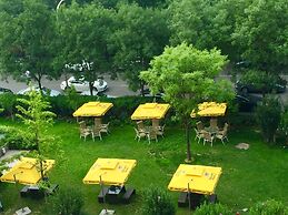 The Sandalwood, Beijing - Marriott Executive Apartments