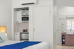 Terrigal Sails Serviced Apartments
