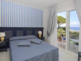 Hotel Desiree