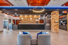 Quality Inn & Suites Levis
