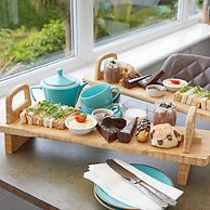 Luccombe Hall Hotel