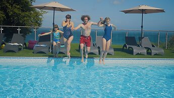 Luccombe Hall Hotel