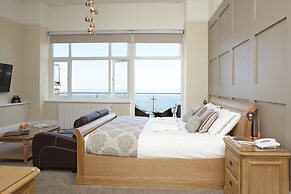 Luccombe Hall Hotel