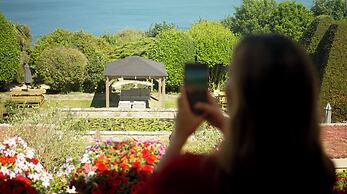 Luccombe Hall Hotel