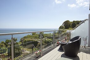 Luccombe Hall Hotel