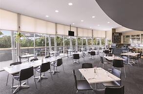 Mantra Hobart Airport