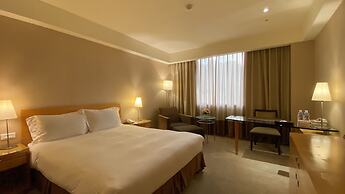 Monarch Plaza Hotel