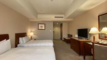 Monarch Plaza Hotel