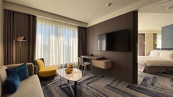 Monarch Plaza Hotel
