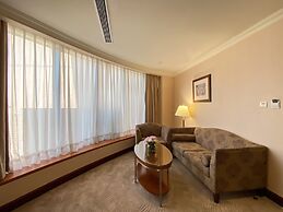 Monarch Plaza Hotel