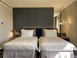 Monarch Plaza Hotel