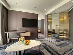 Monarch Plaza Hotel