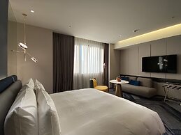Monarch Plaza Hotel