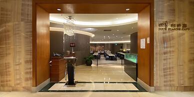 Monarch Plaza Hotel
