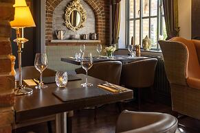 The Ashbourne Hotel, BW Signature Collection