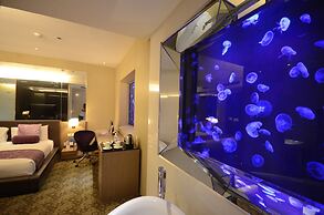 Hotel H2O