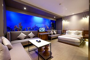 Hotel H2O