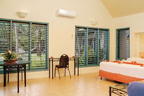 Fiji Hideaway Resort and Spa
