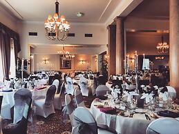 The Royal Hotel