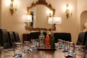 The Royal Hotel