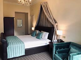 The Royal Hotel