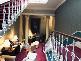 The Royal Hotel