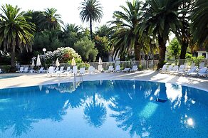 Le Domaine du Mas Blanc by Popinns