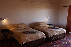 Auob Country Lodge