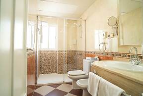 Hotel Avenida Tropical