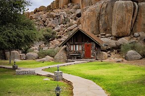 Canyon Lodge