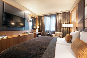 Hotel Val De Neu