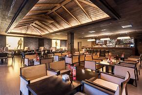 Hotel Val De Neu