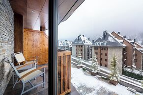 Hotel Val De Neu
