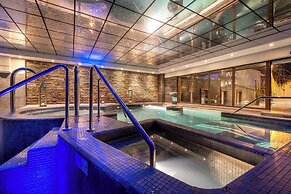 Hotel Val De Neu