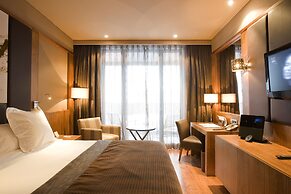 Hotel Val De Neu
