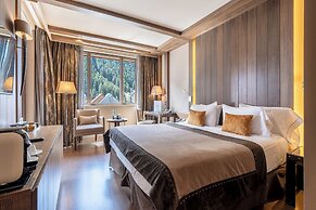 Hotel Val De Neu