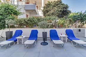 Alexis Hotel