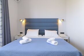 Alexis Hotel