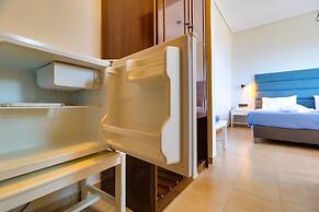 Alexis Hotel