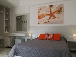 Brothers Hotel