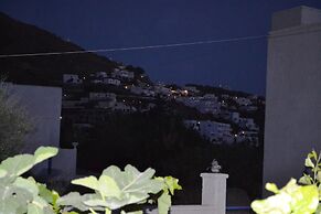 Brothers Hotel