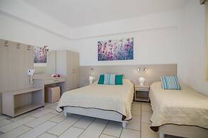 Brothers Hotel