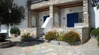 Brothers Hotel
