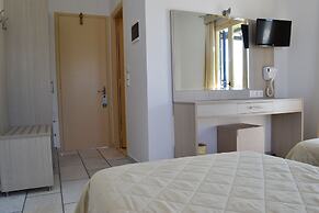 Brothers Hotel
