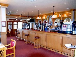 North Shore Hotel & Golf Club