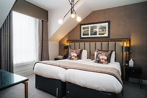 Number 10 Hotel