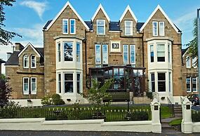 Number 10 Hotel